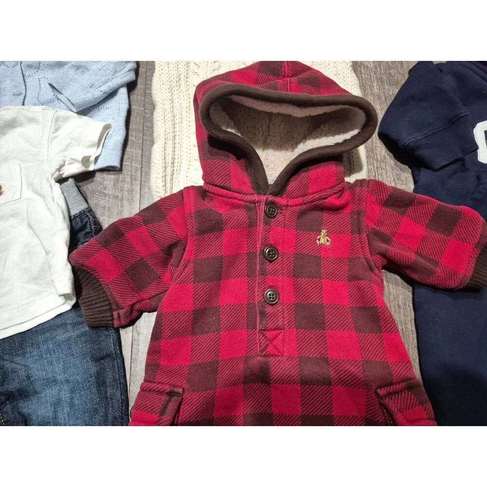 Baby gap fall/ winter clothing lot size 0-3 months